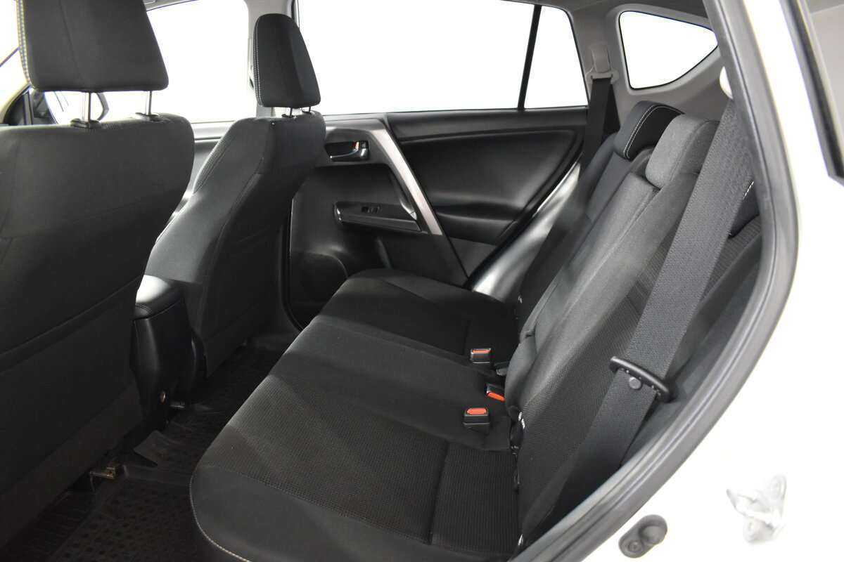 Toyota RAV4, 2019 - 157 000 км. | Фото №7