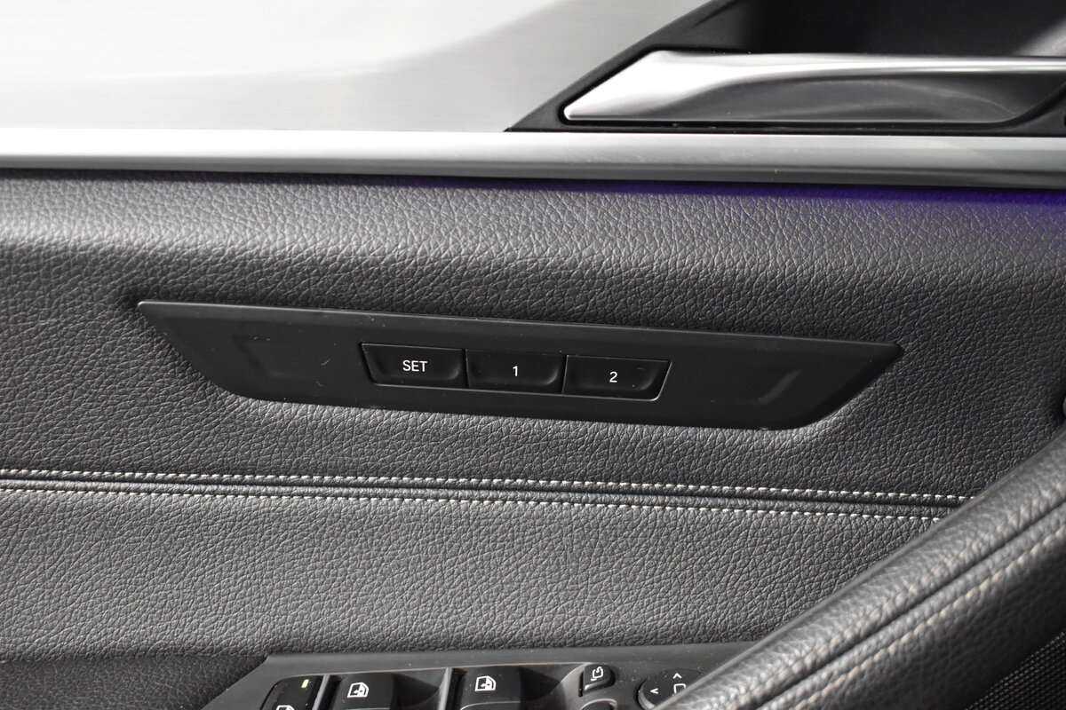 BMW 5 серии 520d xDrive, 2018 Фото №15