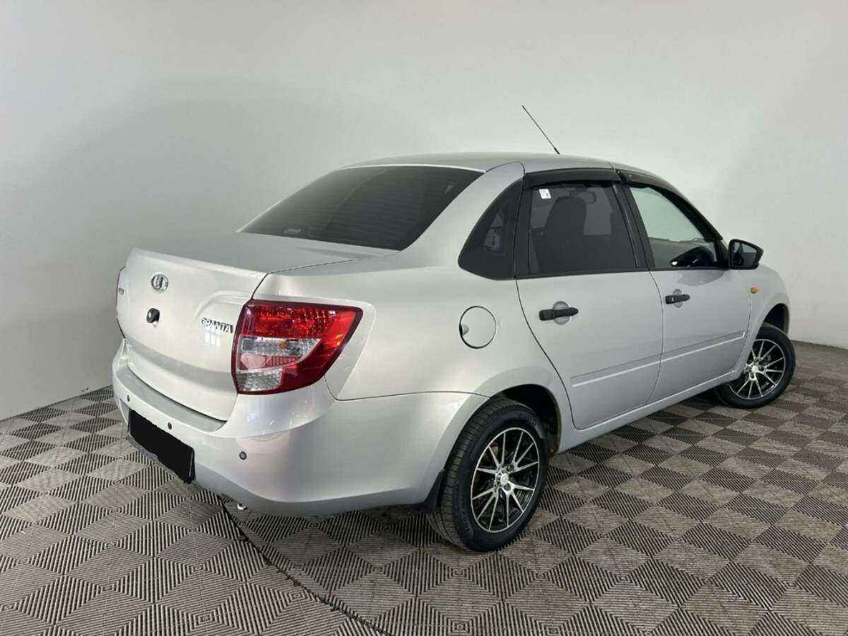 Lada (ВАЗ) Granta, 2017 Фото №6