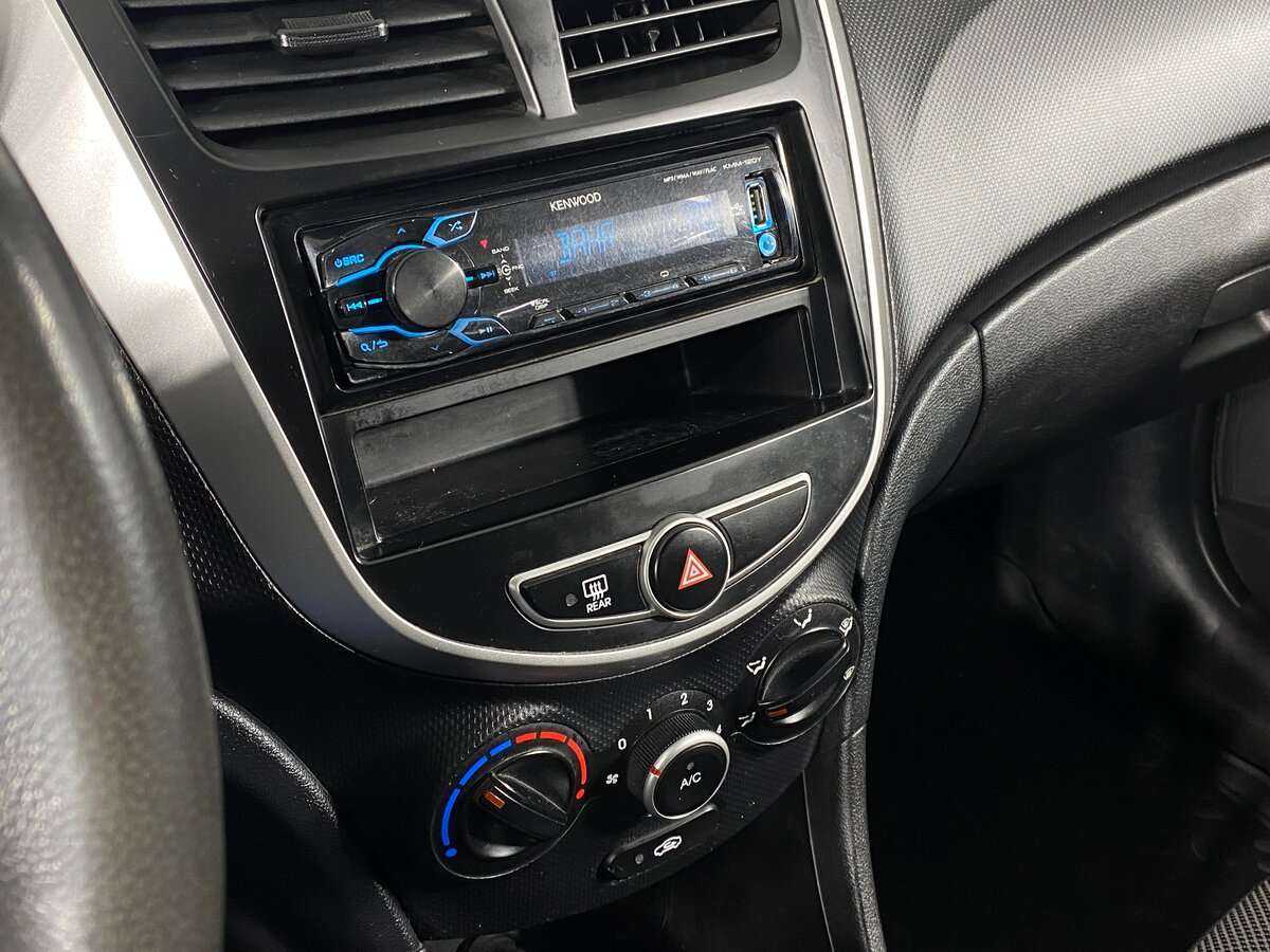 Hyundai Solaris, 2014 Фото №13