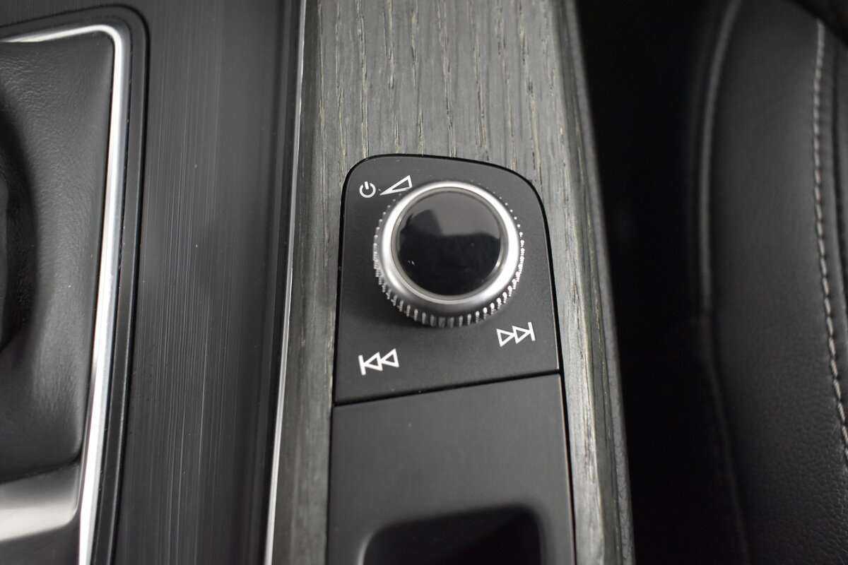 Audi A4, 2018 Фото №19