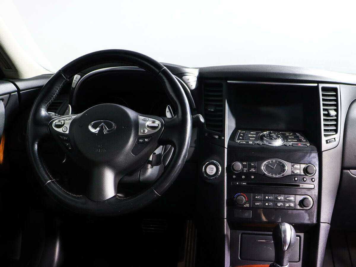 Infiniti FX30d, 2013 Фото №10