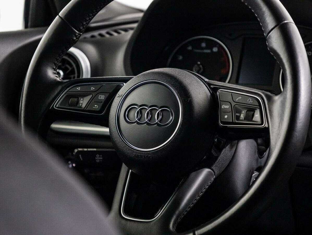 Audi A3, 2017 Фото №12