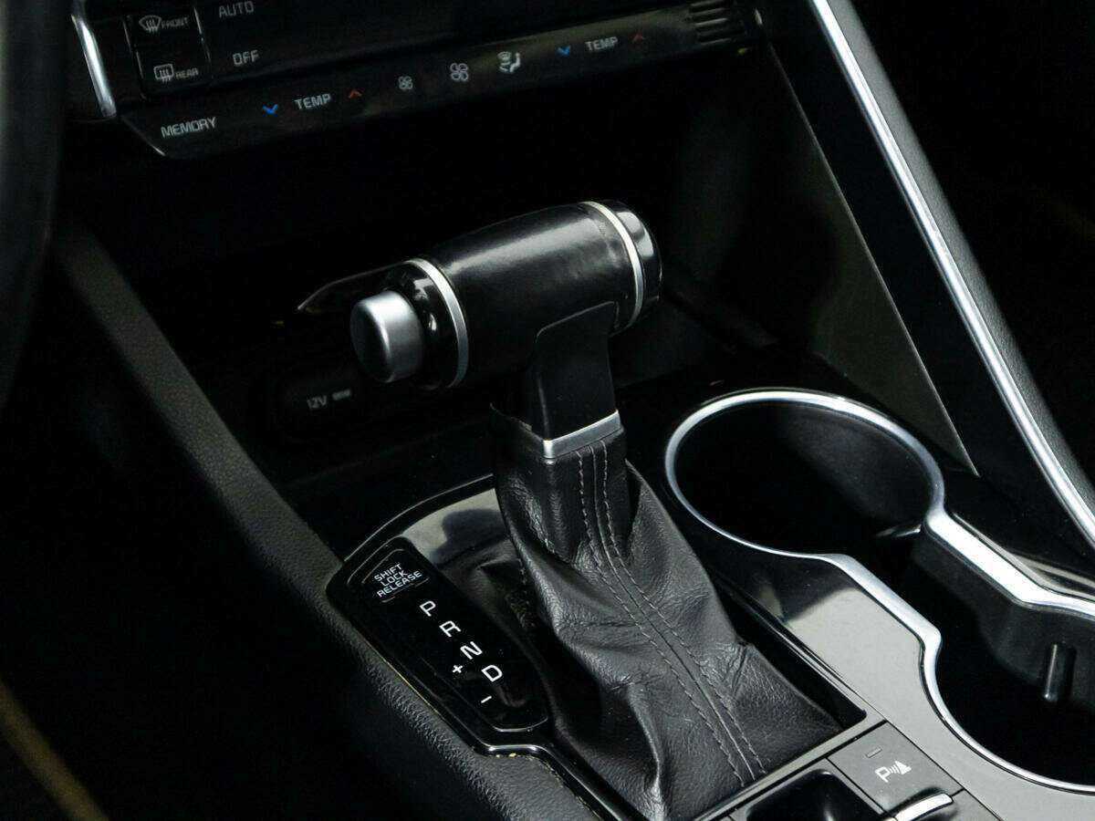 Kia K5, 2020 Фото №18