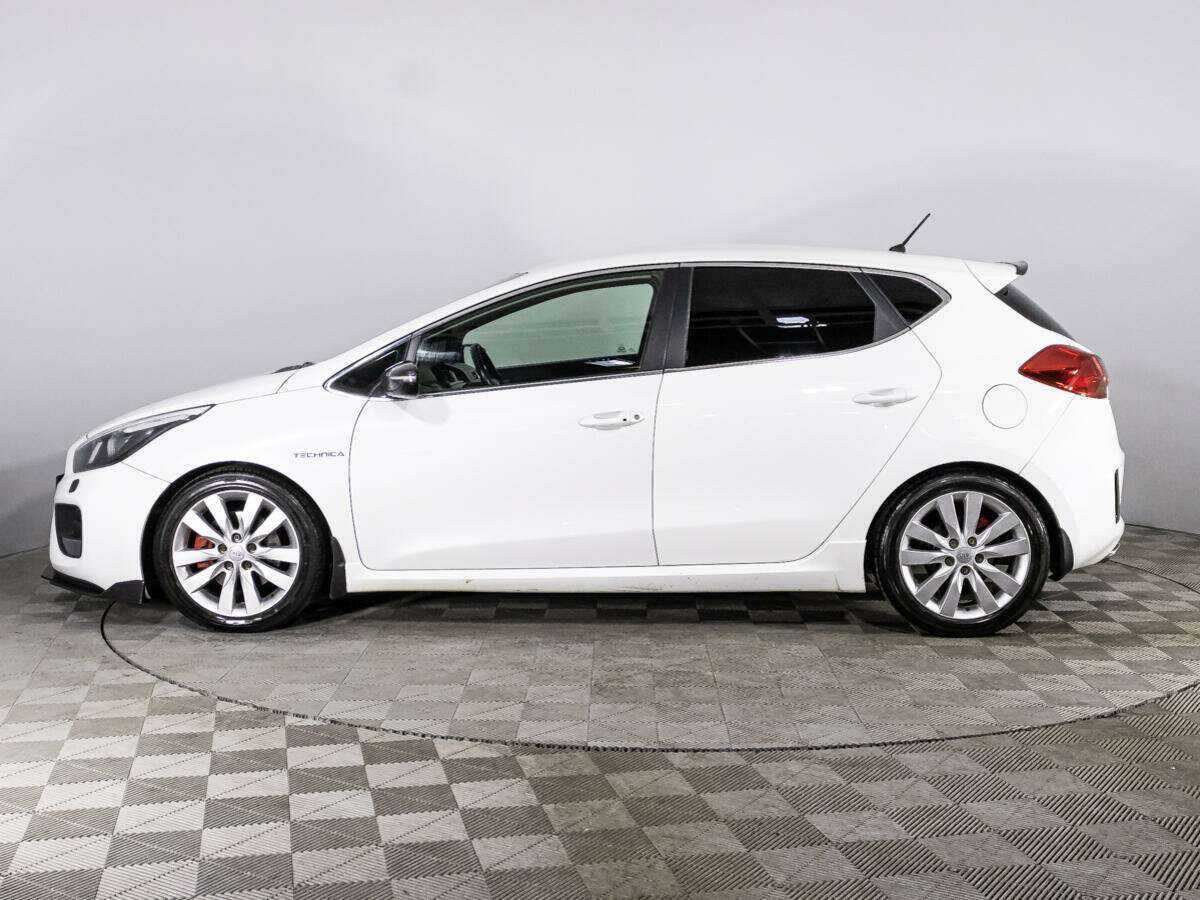 Kia Ceed GT, 2014 Фото №8
