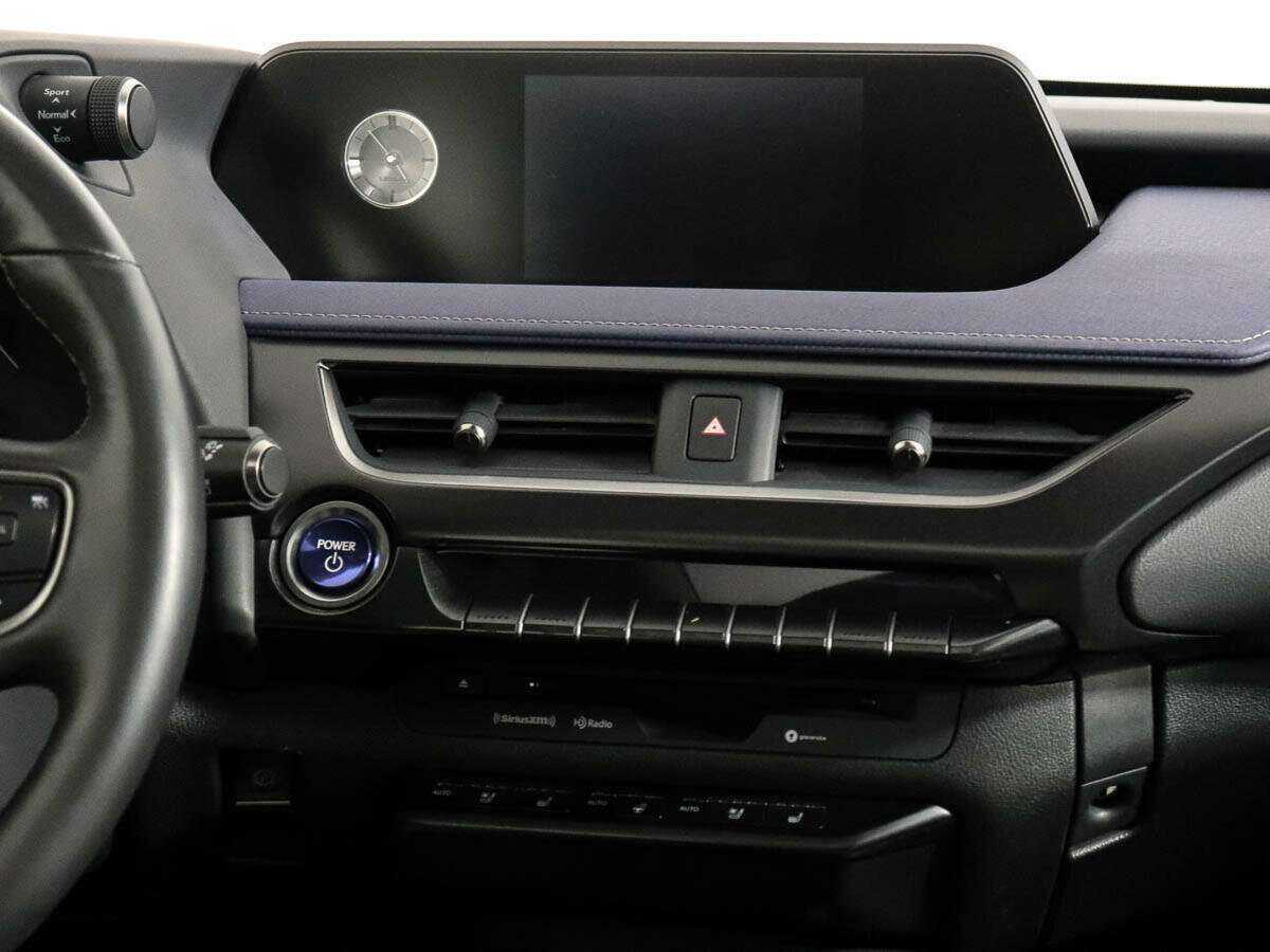 Lexus UX 250h, 2019 Фото №15