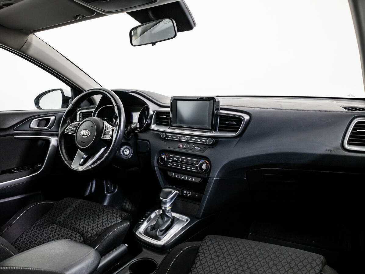 Kia Ceed, 2019 Фото №9