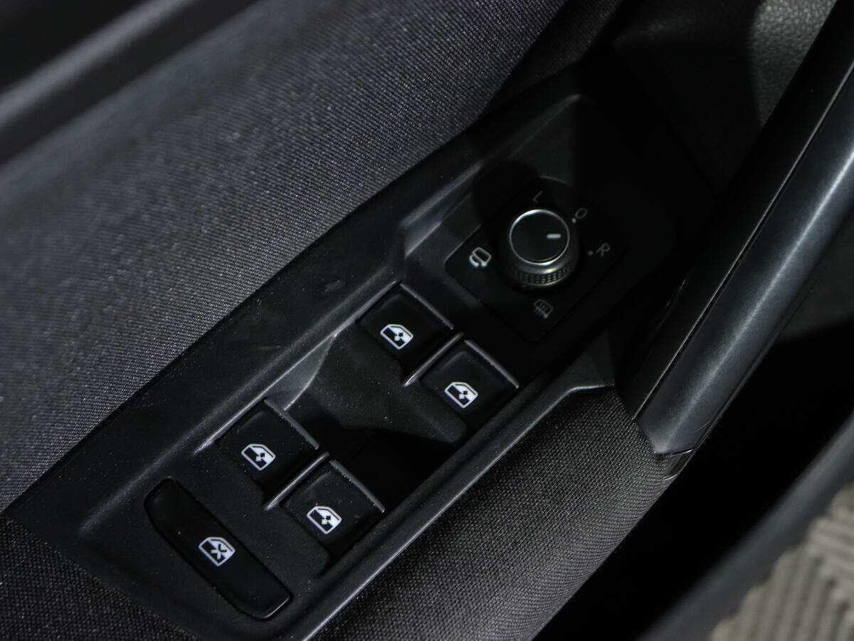 Volkswagen Tiguan, 2017 Фото №20