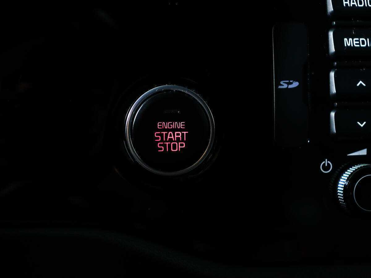 Kia Rio X-Line, 2020 Фото №15