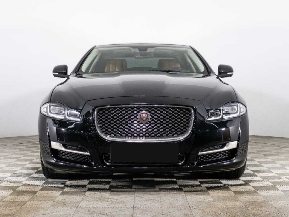 Jaguar XJ LWB Long, 2016 - 141 280 км. | Фото №2