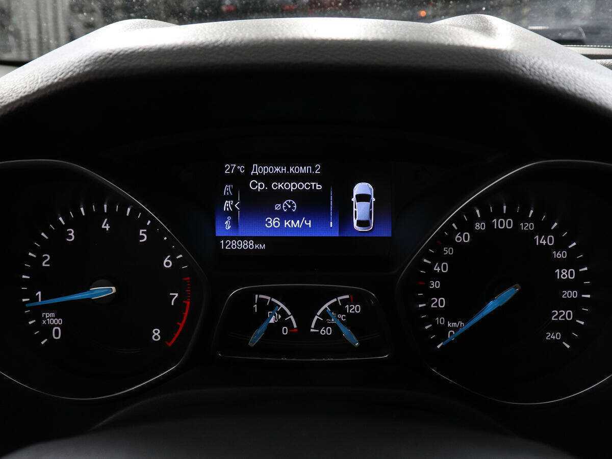 Ford Focus, 2018 Фото №11