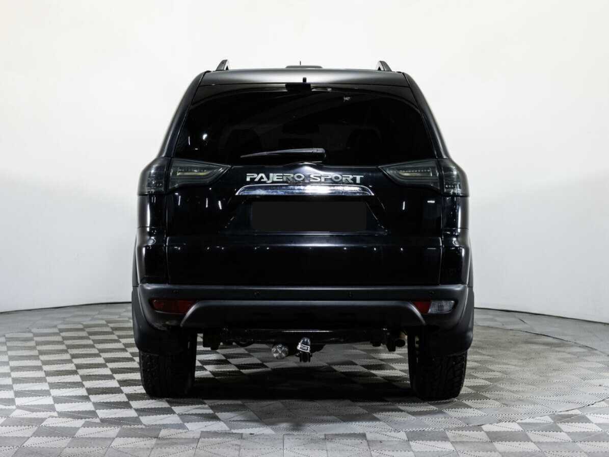 Mitsubishi Pajero Sport, 2014 Фото №6