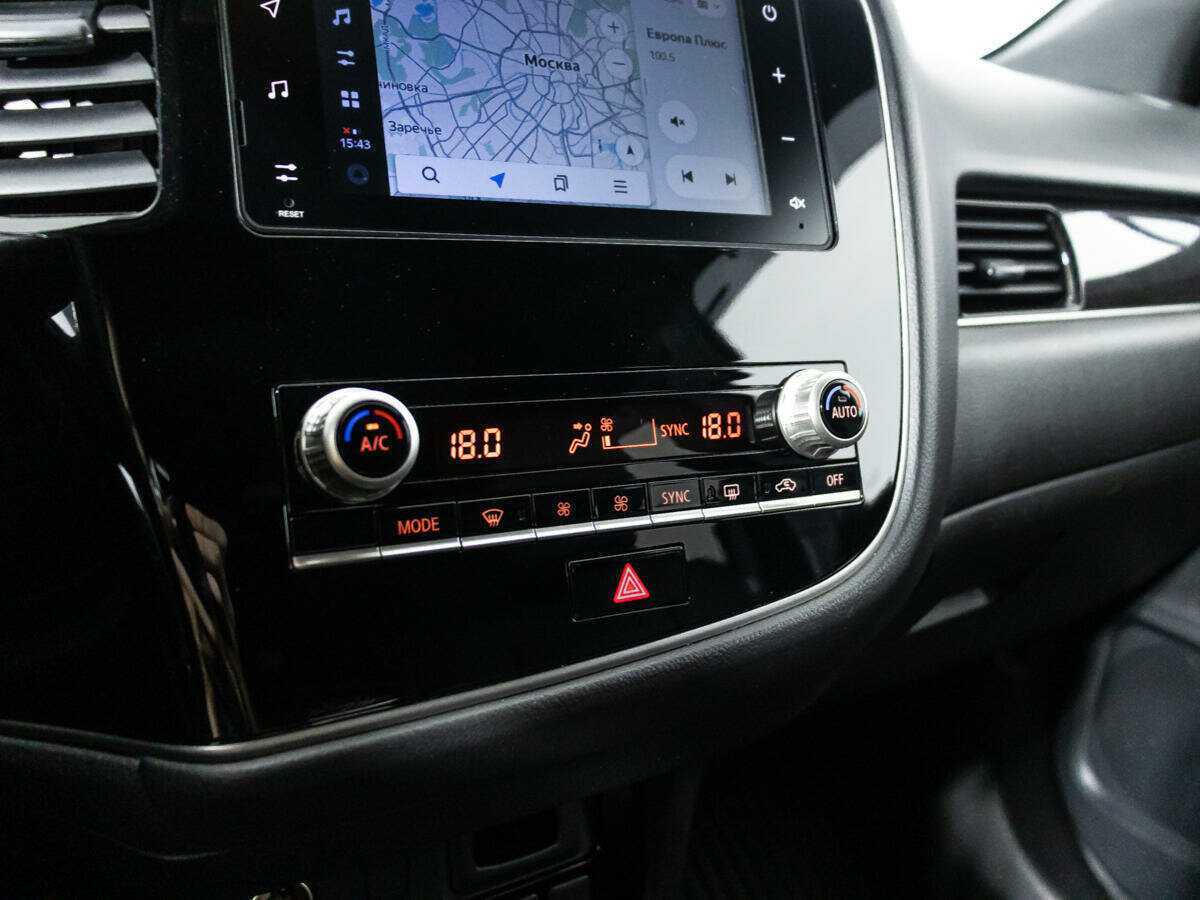 Mitsubishi Outlander, 2021 Фото №16