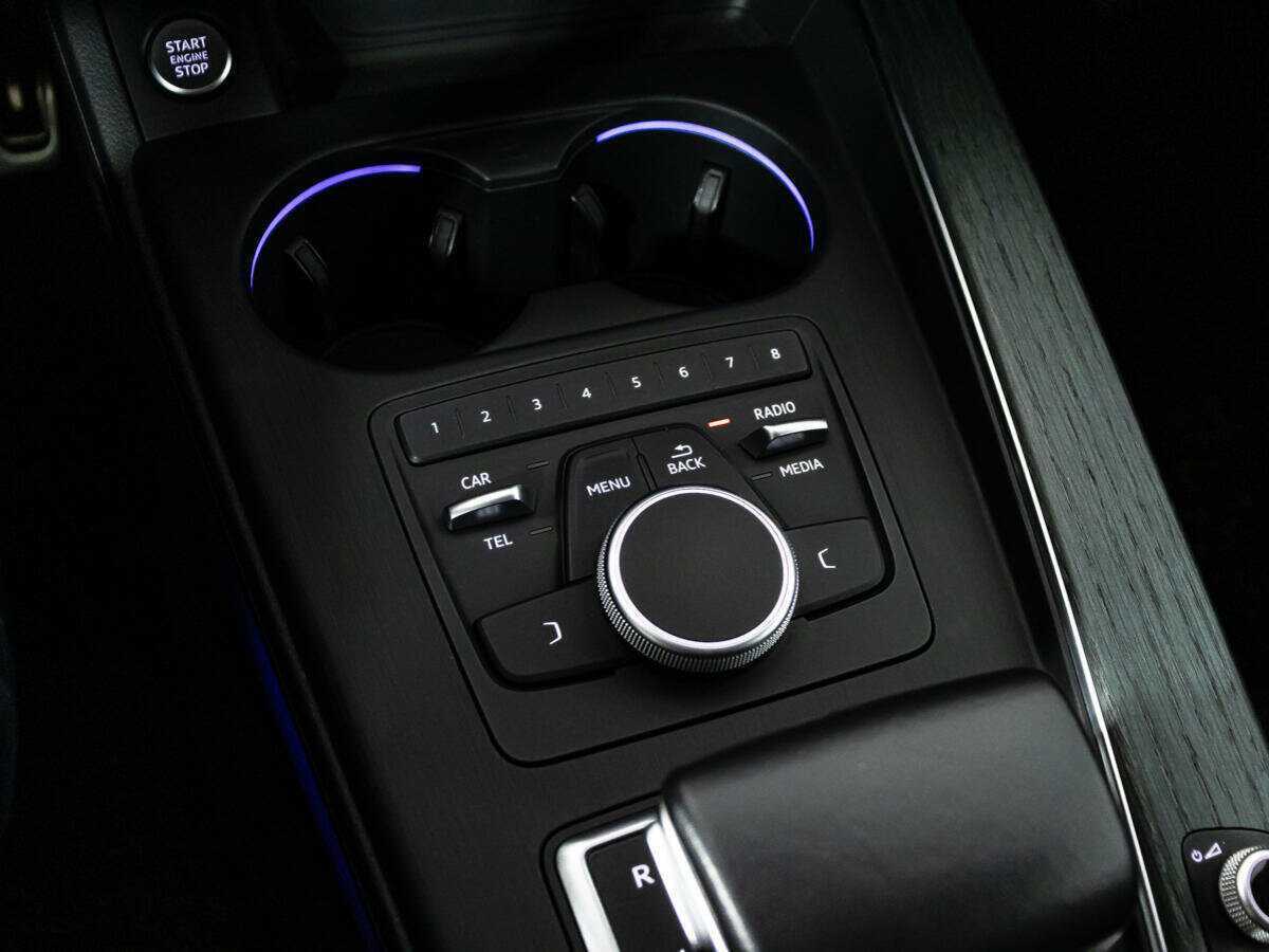 Audi A4, 2017 Фото №18