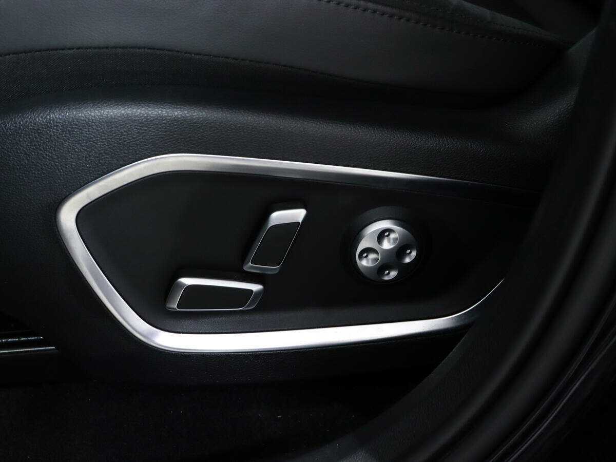 Geely Tugella, 2022 Фото №20