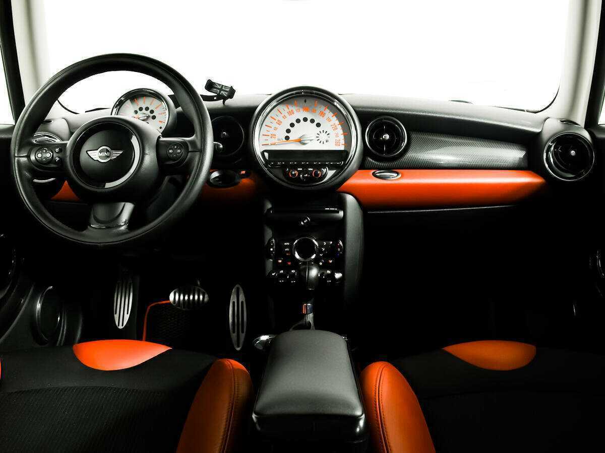 Mini Clubman Cooper S, 2012 Фото №11