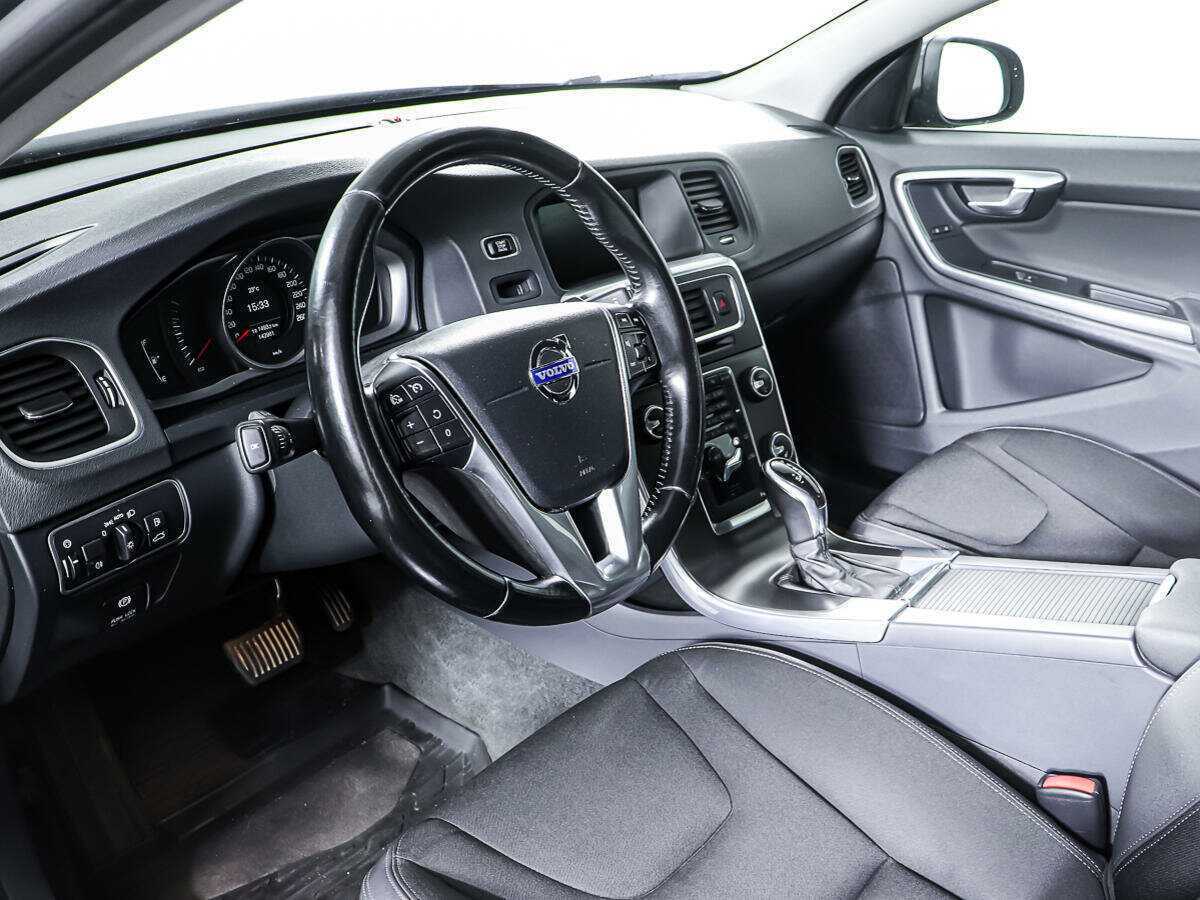 Volvo S60, 2013 Фото №12