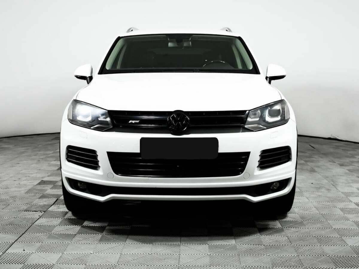Volkswagen Touareg, 2012 - 233 412 км. | Фото №2