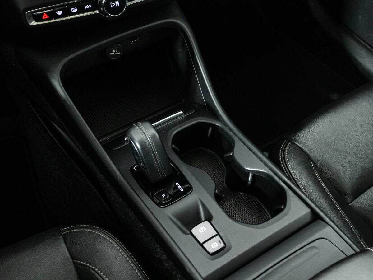 Volvo XC40, 2020 Фото №19