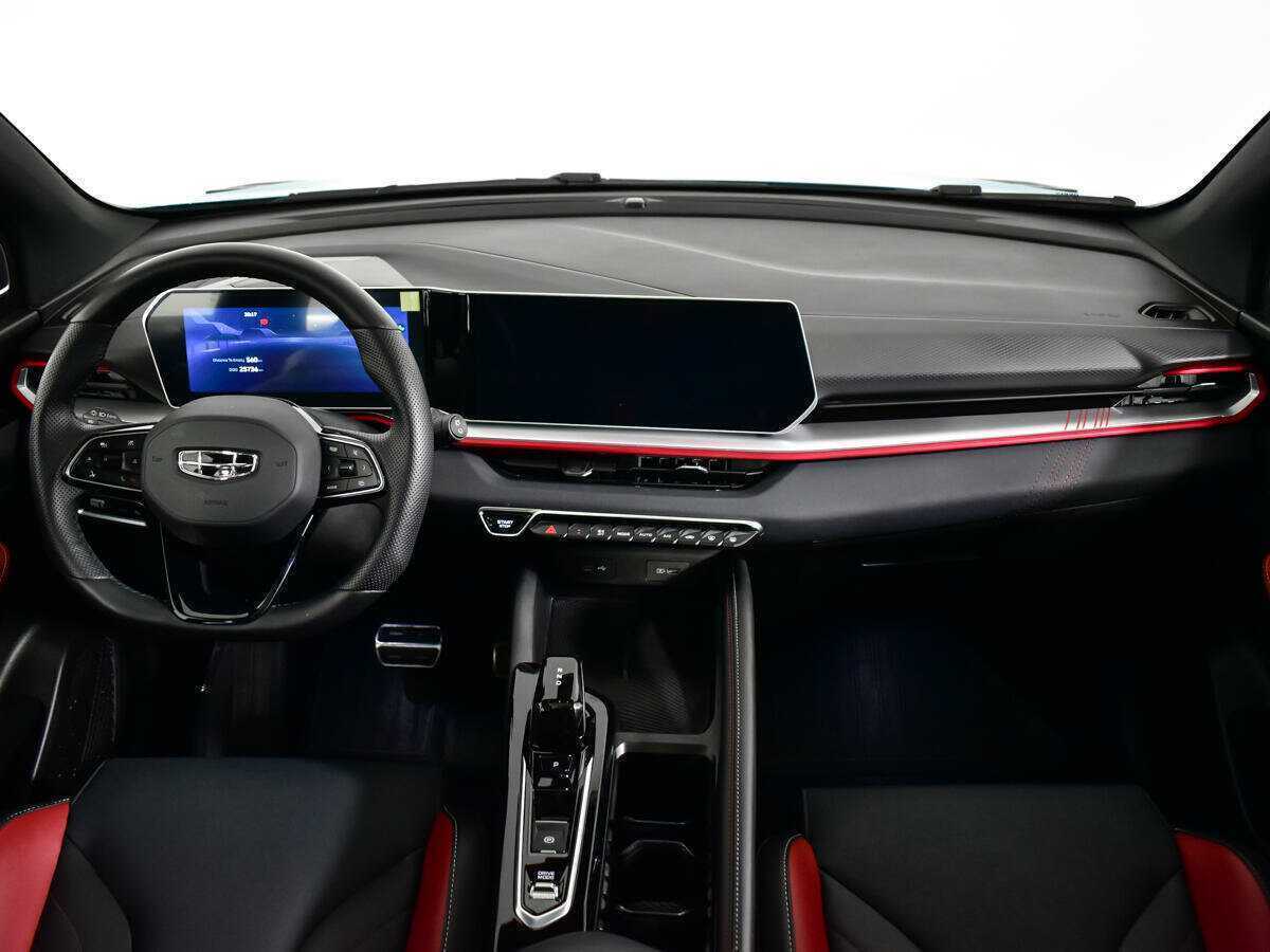 Geely Coolray, 2023 Фото №12