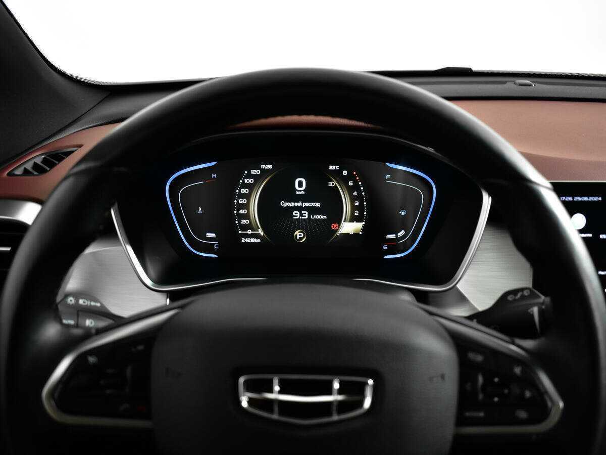 Geely Coolray, 2022 Фото №11