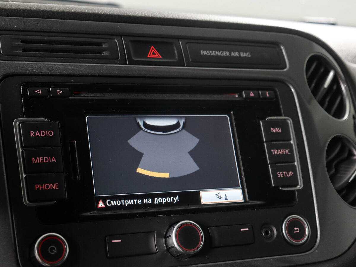 Volkswagen Tiguan, 2012 Фото №16