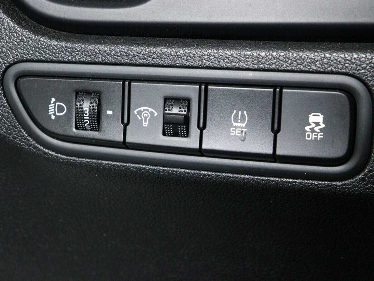 Kia Rio, 2021 Фото №16