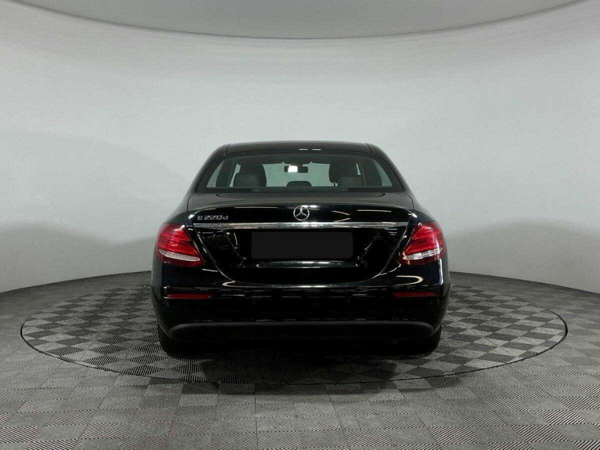 Mercedes-Benz E-Класс 220 d, 2016 Фото №5