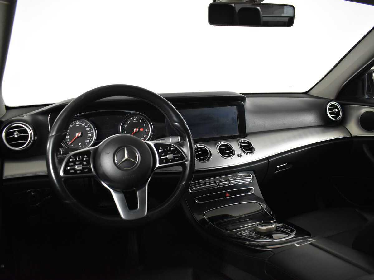 Mercedes-Benz E-Класс 200, 2018 Фото №11
