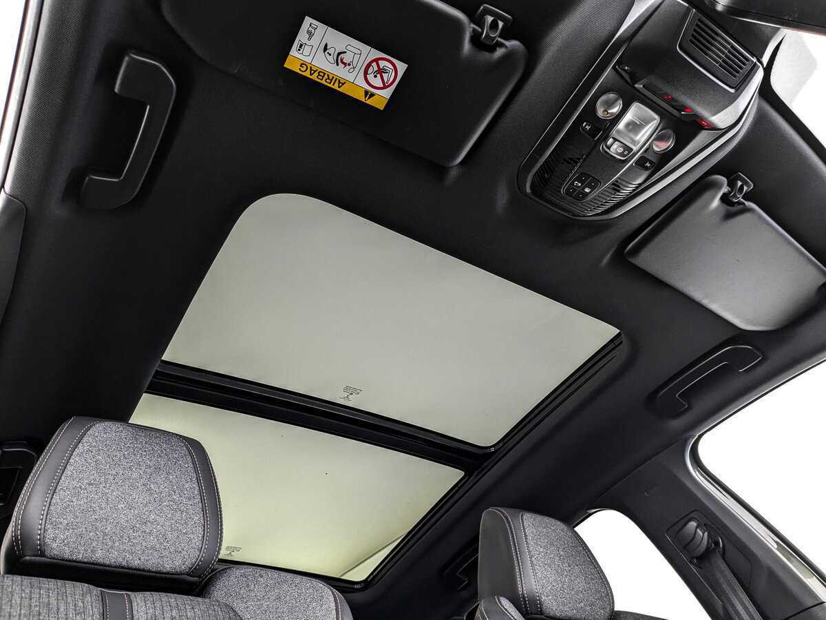 Peugeot 3008, 2018 Фото №18