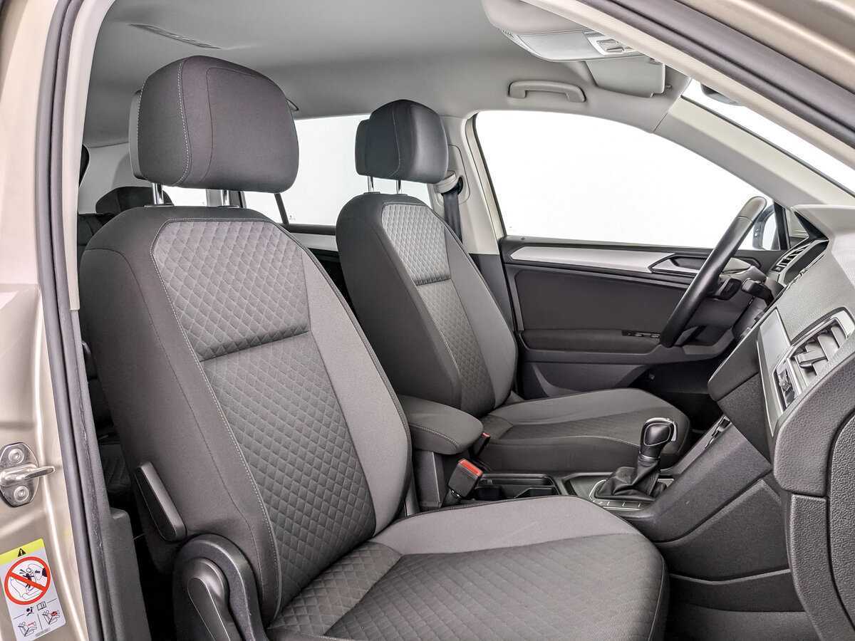 Volkswagen Tiguan, 2019 Фото №19