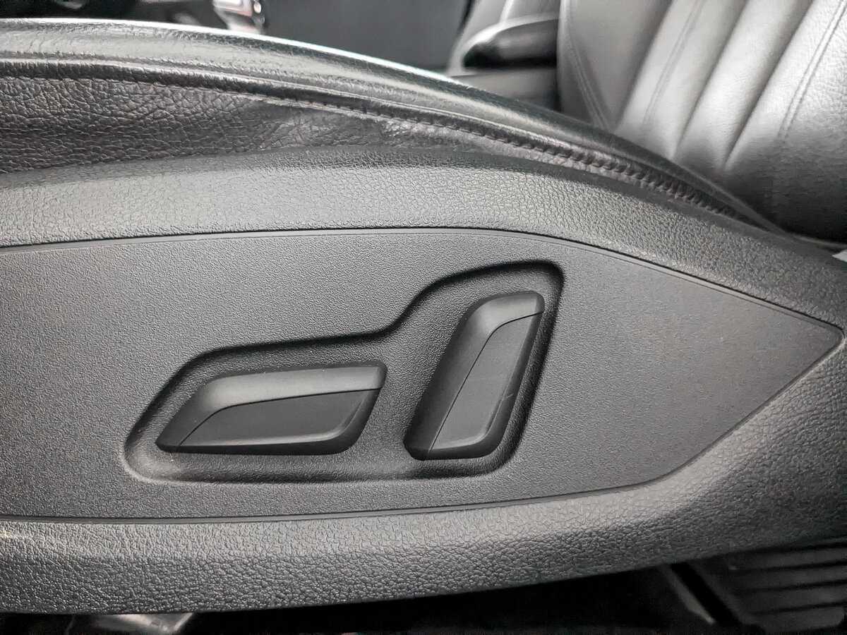 Audi A4, 2018 Фото №23