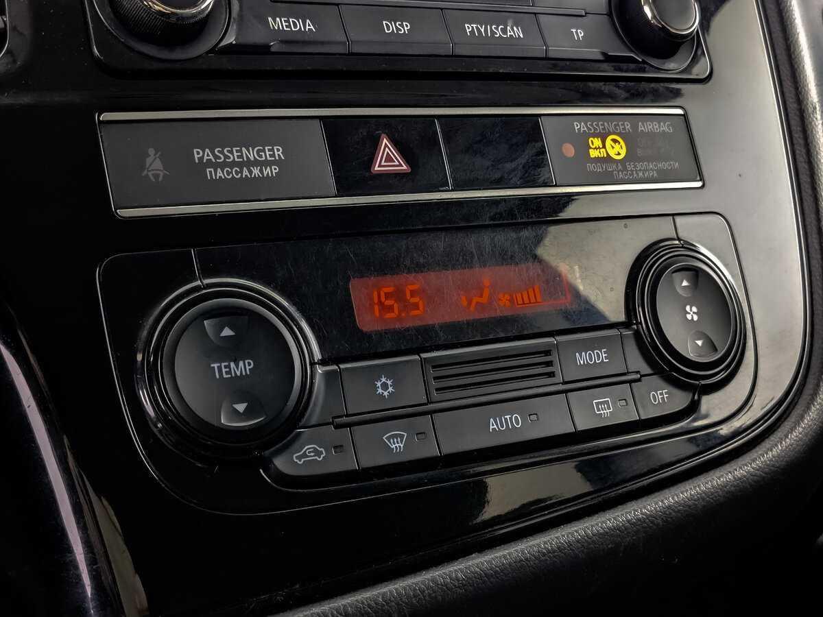 Mitsubishi Outlander, 2018 Фото №17