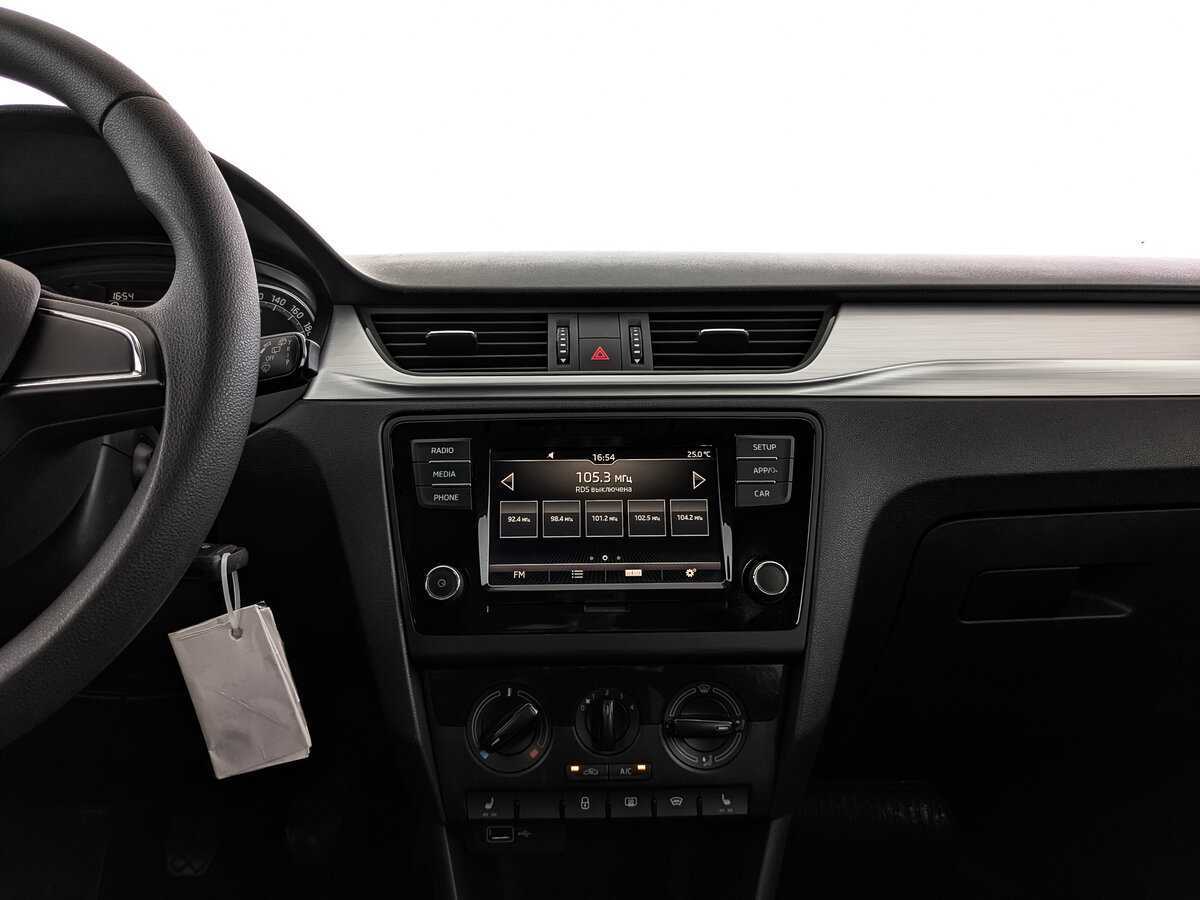 Skoda Rapid, 2018 Фото №13