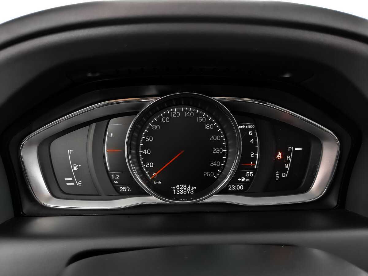 Volvo XC60, 2017 Фото №12