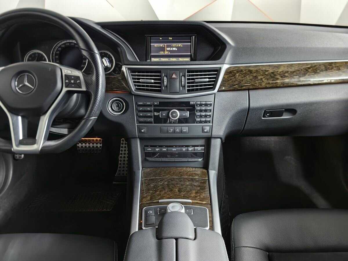 Mercedes-Benz E-Класс 200 7G-Tronic, 2012 Фото №11