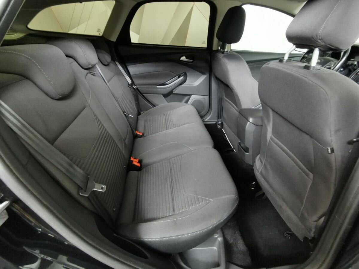 Ford Focus, 2018 Фото №12