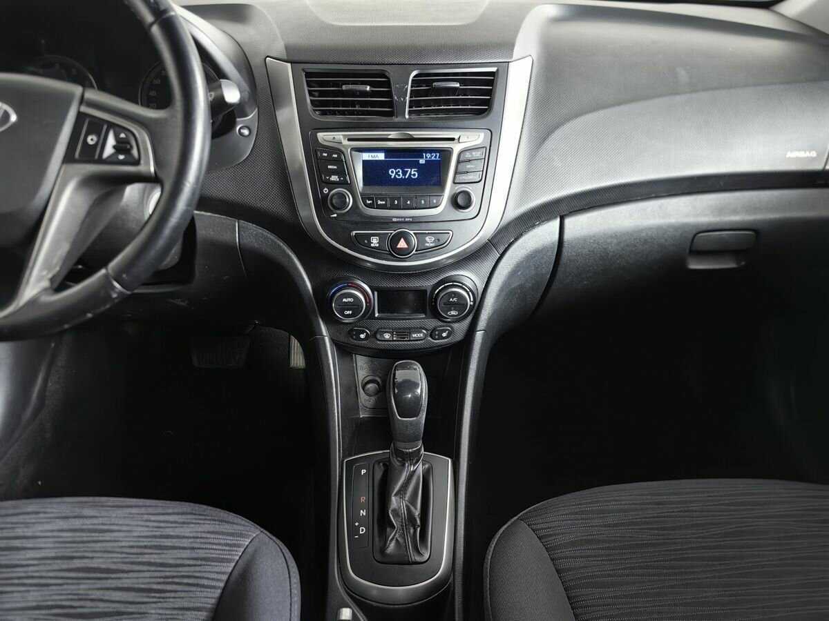 Hyundai Solaris, 2015 Фото №11