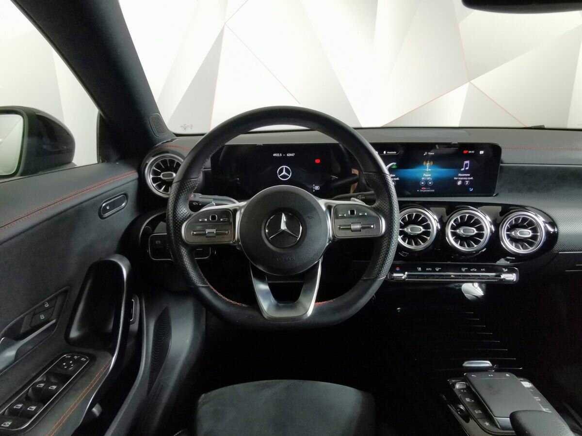 Mercedes-Benz CLA 200, 2020 Фото №15