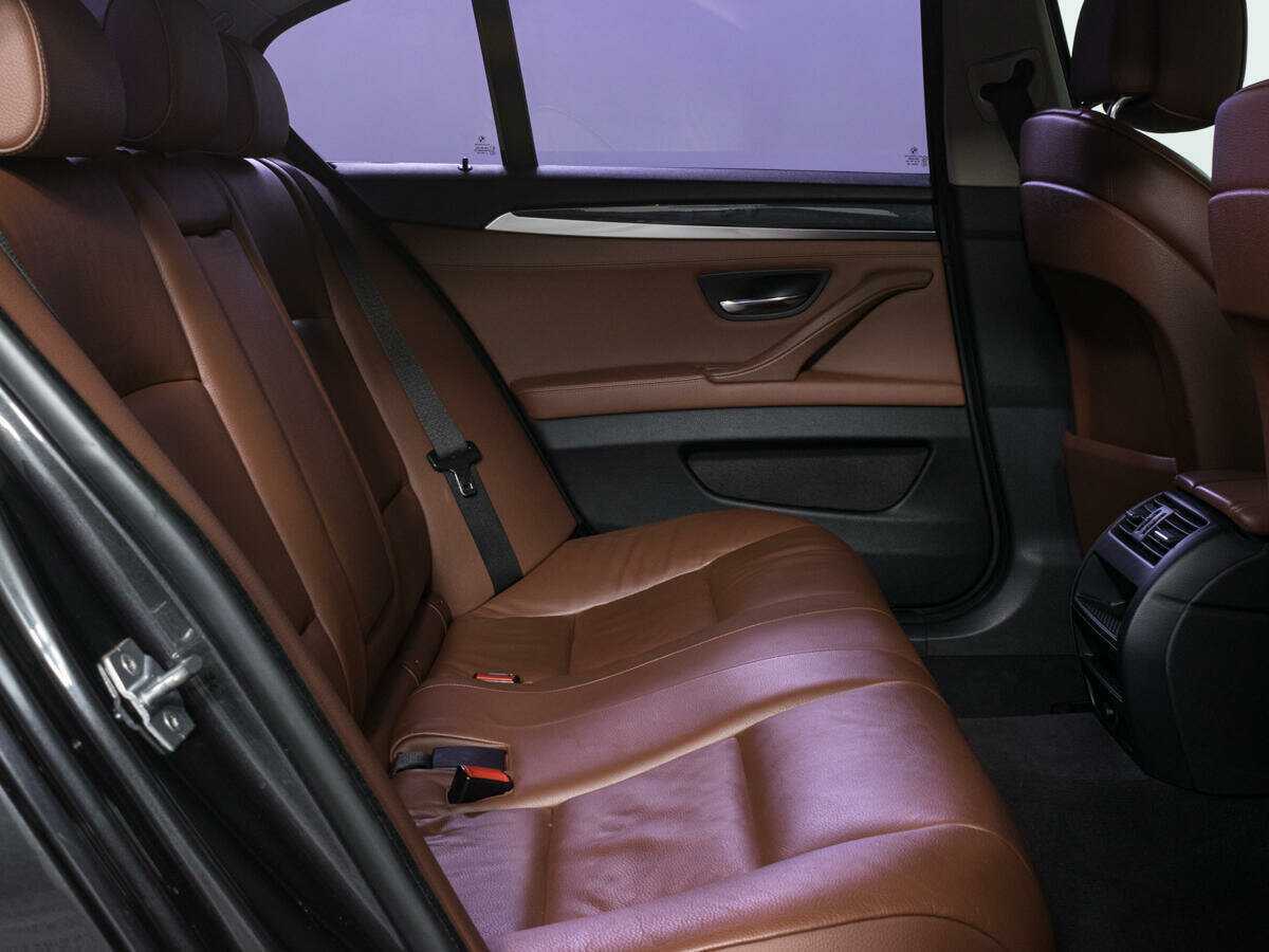 BMW 5 серии 520i, 2013 - 177 941 км. | Фото №8