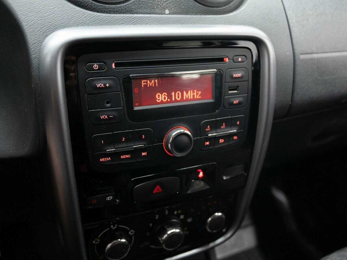 Renault Duster, 2013 Фото №19