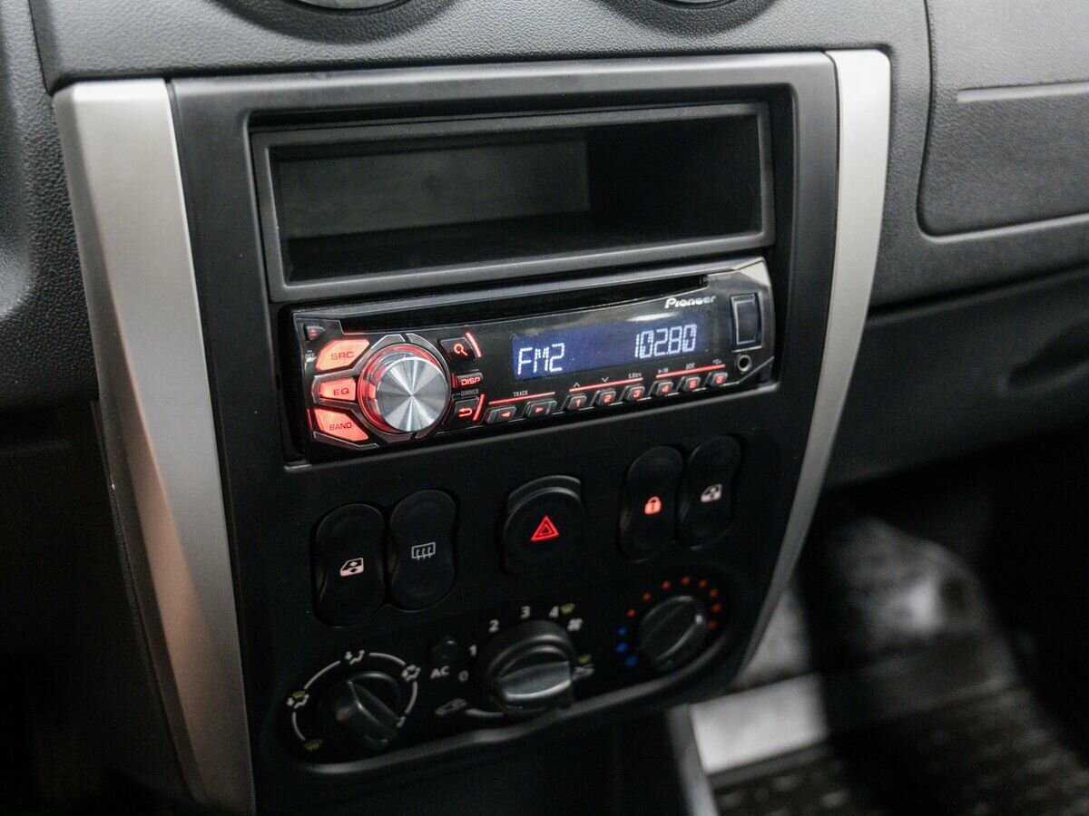 Nissan Almera, 2013 Фото №17