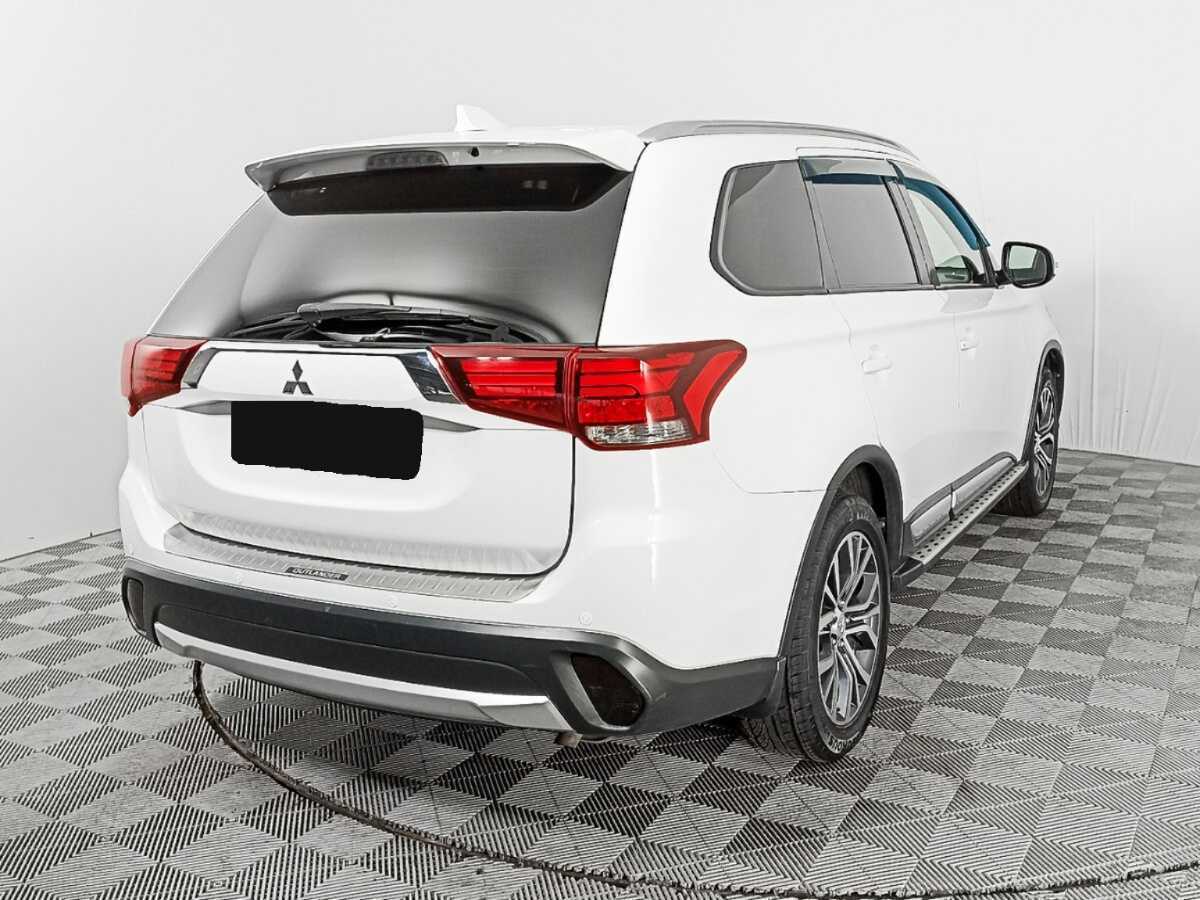 Mitsubishi Outlander, 2018 Фото №5