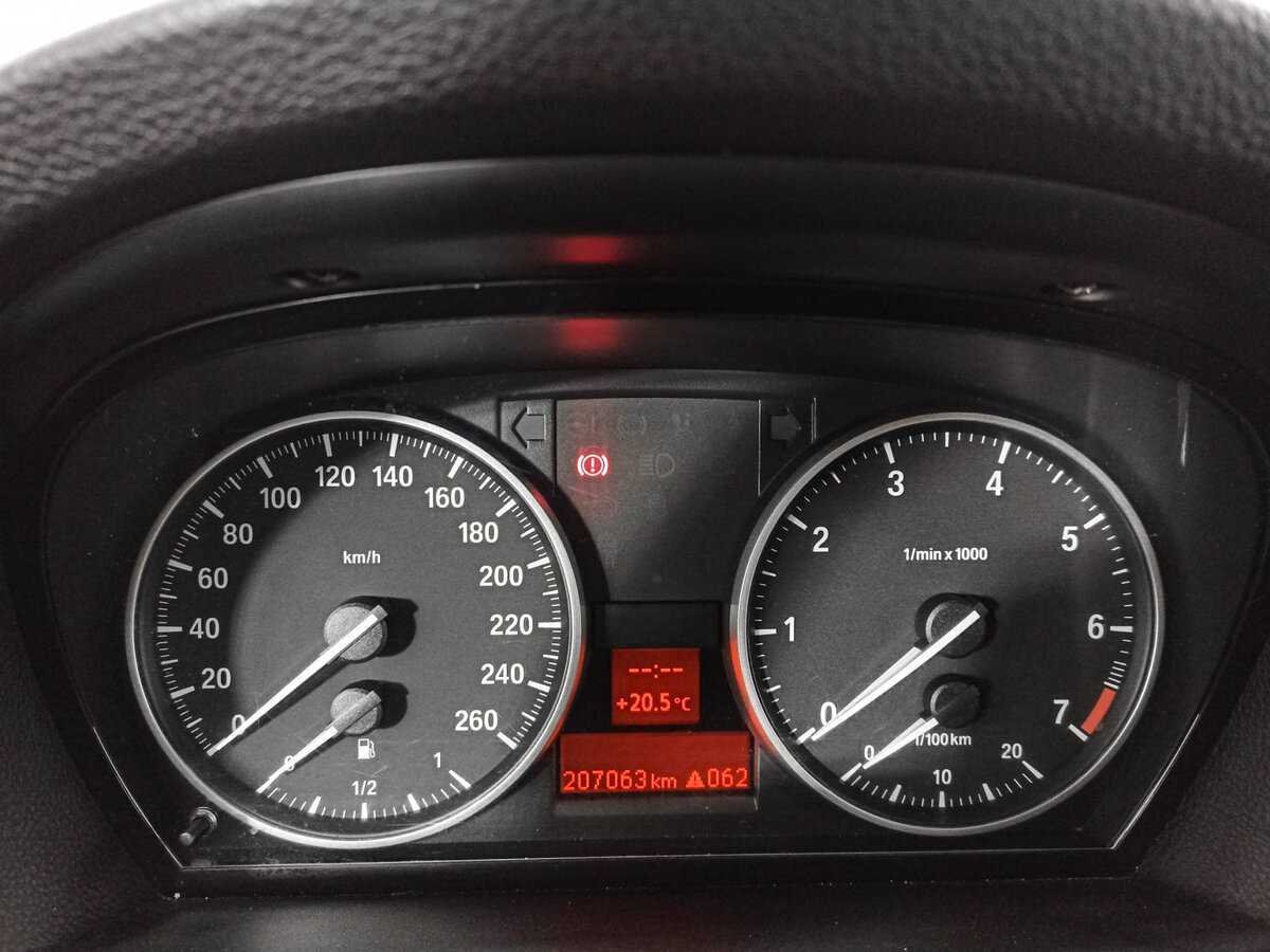 BMW 3 серии 320i, 2012 Фото №11