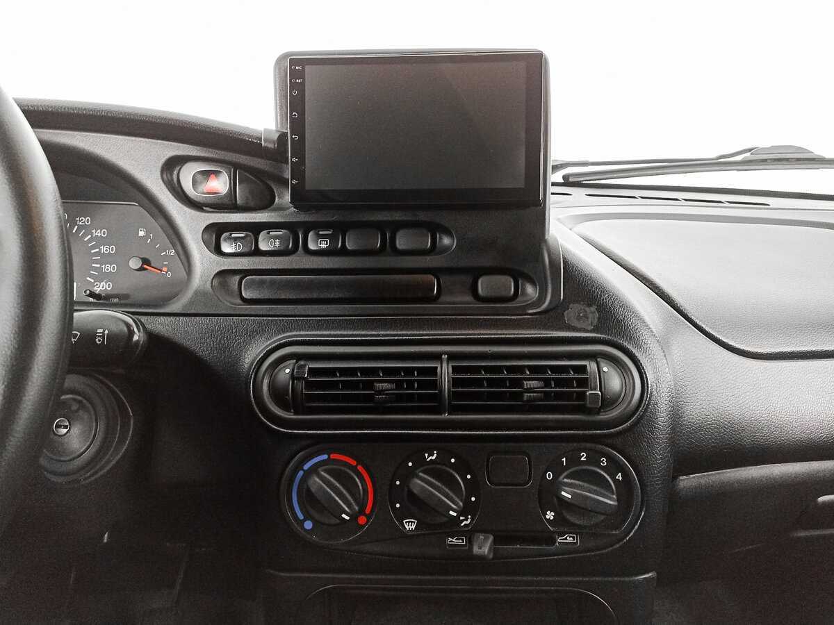 Chevrolet Niva, 2015 Фото №11