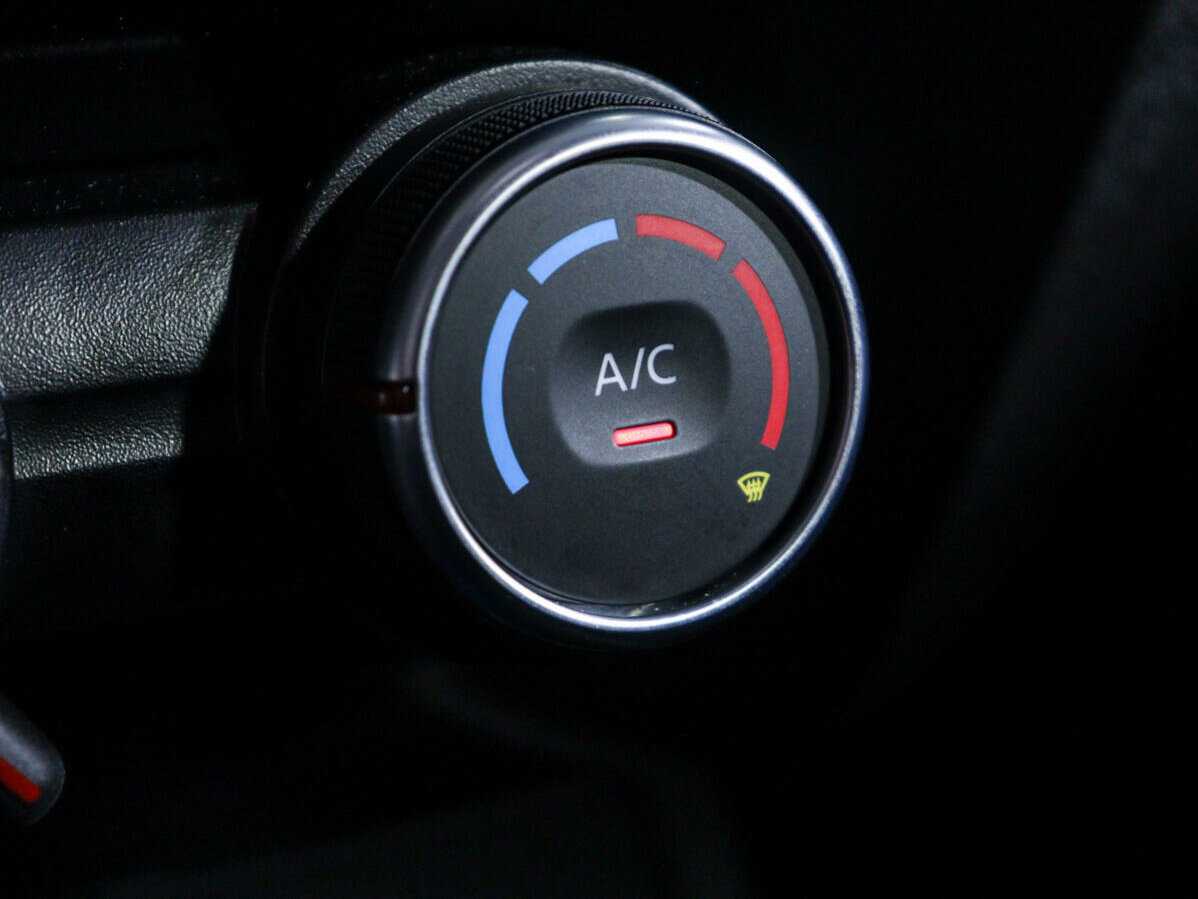 Lada (ВАЗ) Vesta SW Cross, 2023 Фото №17