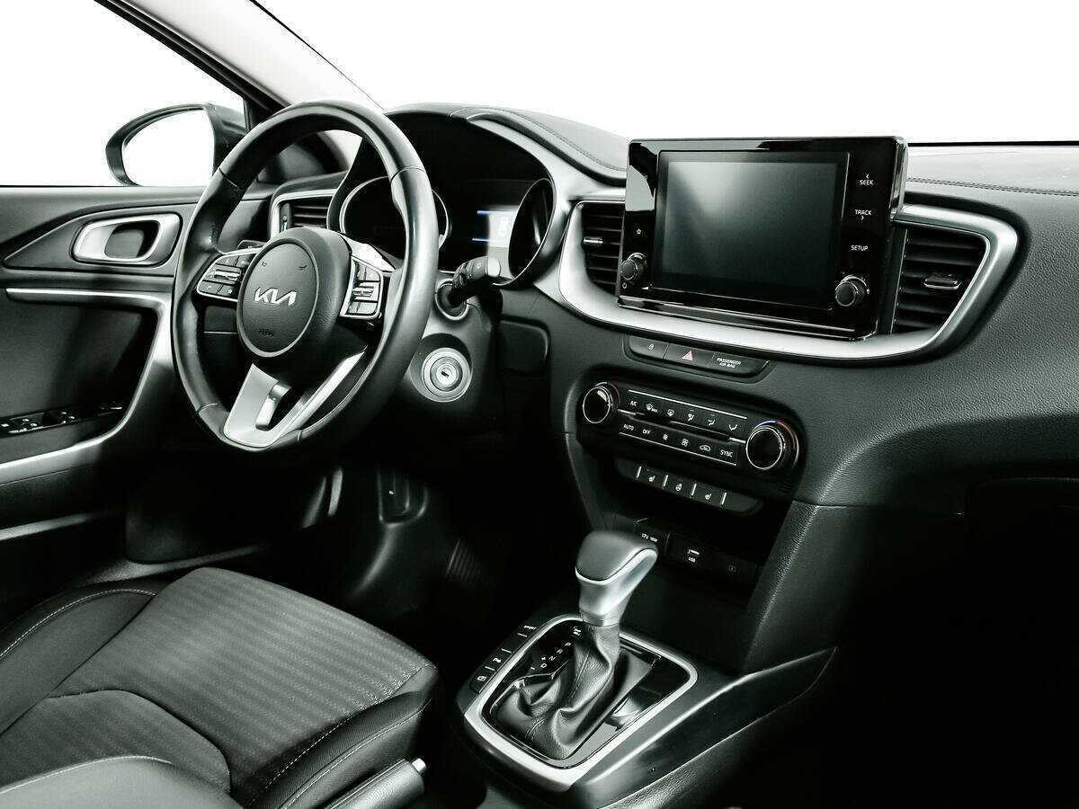 Kia Ceed, 2022 Фото №9