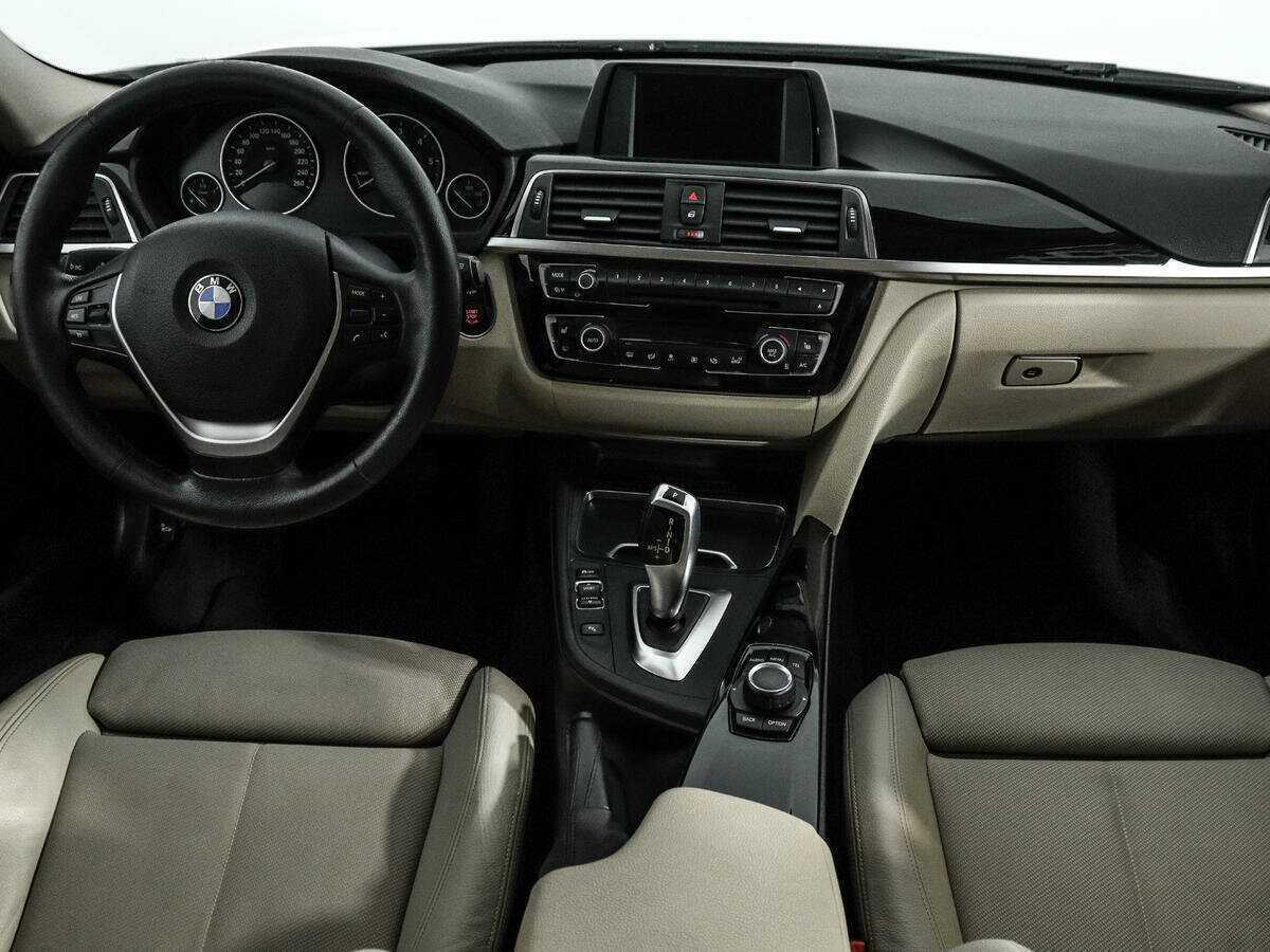 BMW 3 серии 320d xDrive, 2016 Фото №12