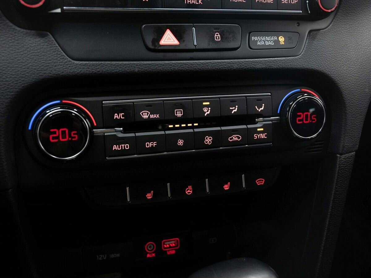 Kia Ceed, 2018 Фото №22