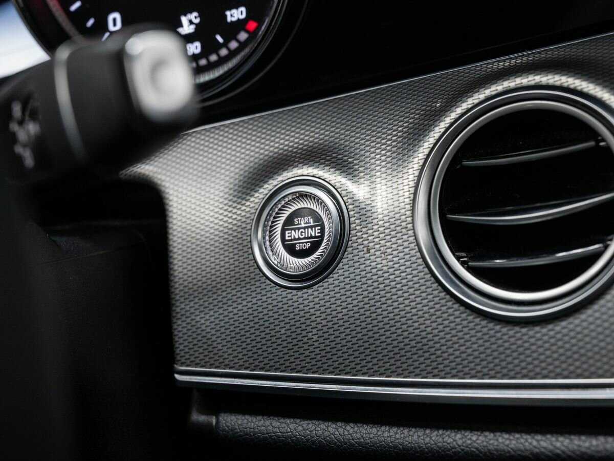 Mercedes-Benz E-Класс 200 d, 2019 Фото №18